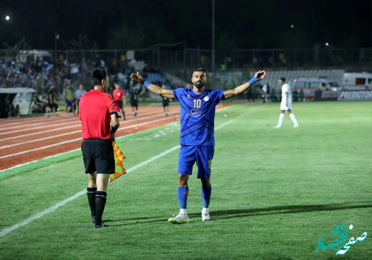 عذرخواهی ستاره استقلال پس از شب درخشان مقابل الغرافه