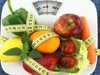 ساده ترین و بهترین رژیم ها برای کاهش وزن ۱۰ کیلو در هفته