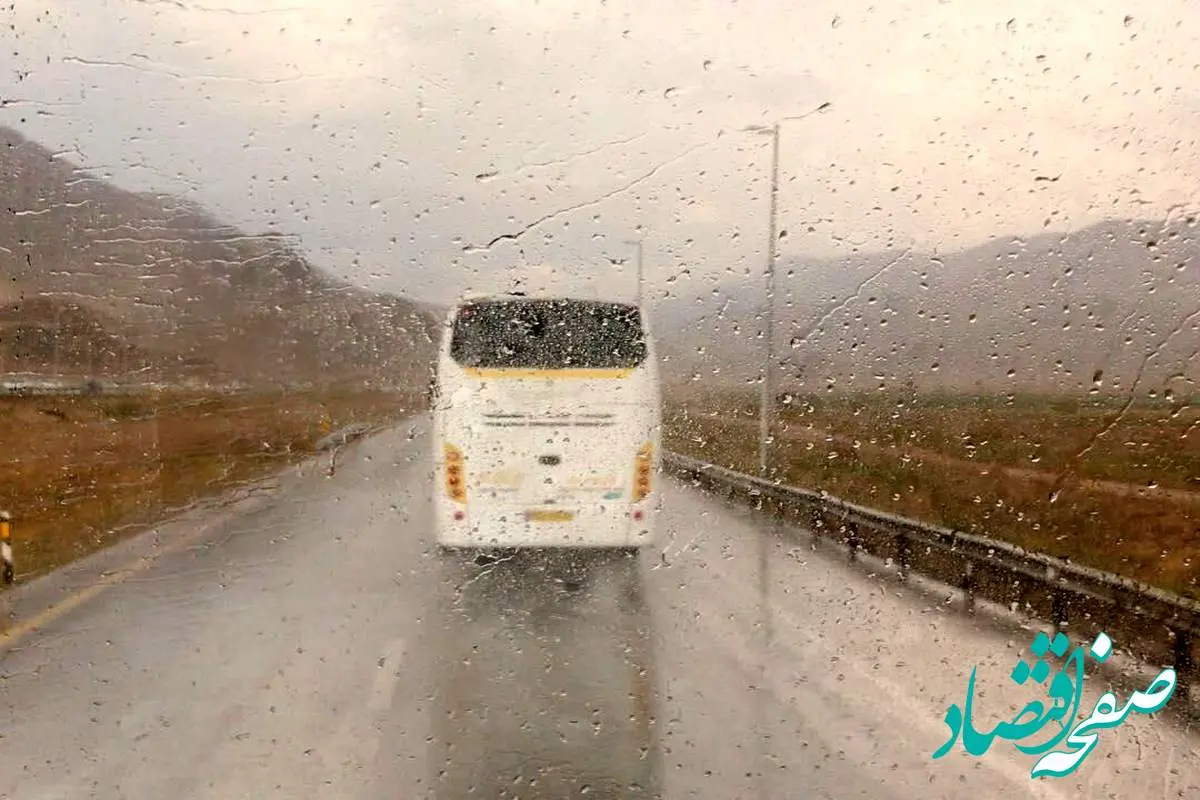 آخرین وضعیت جوی و ترافیکی محورهای مواصلاتی امروز یکشنبه ۵ فروردین ماه ۱۴۰۳ | بارش باران در جاده‌های ۶ استان
