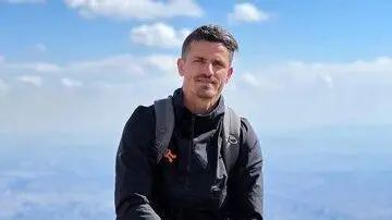 راز ساعت میلیاردی وریا غفوری در رستوران علی دایی فاش شد!