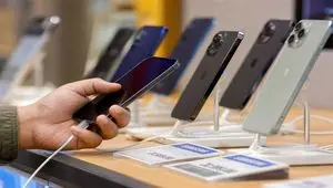جهش ۳۲ درصدی قیمت موبایل در یک ماه؛ تورم ارتباطات به رکورد ۸.۸ درصد رسید + جدول
