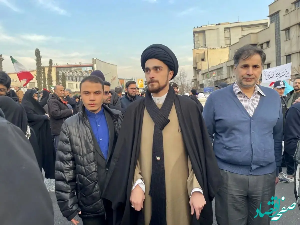 واکنش تند سید احمد خمینی: من هم معترضم!