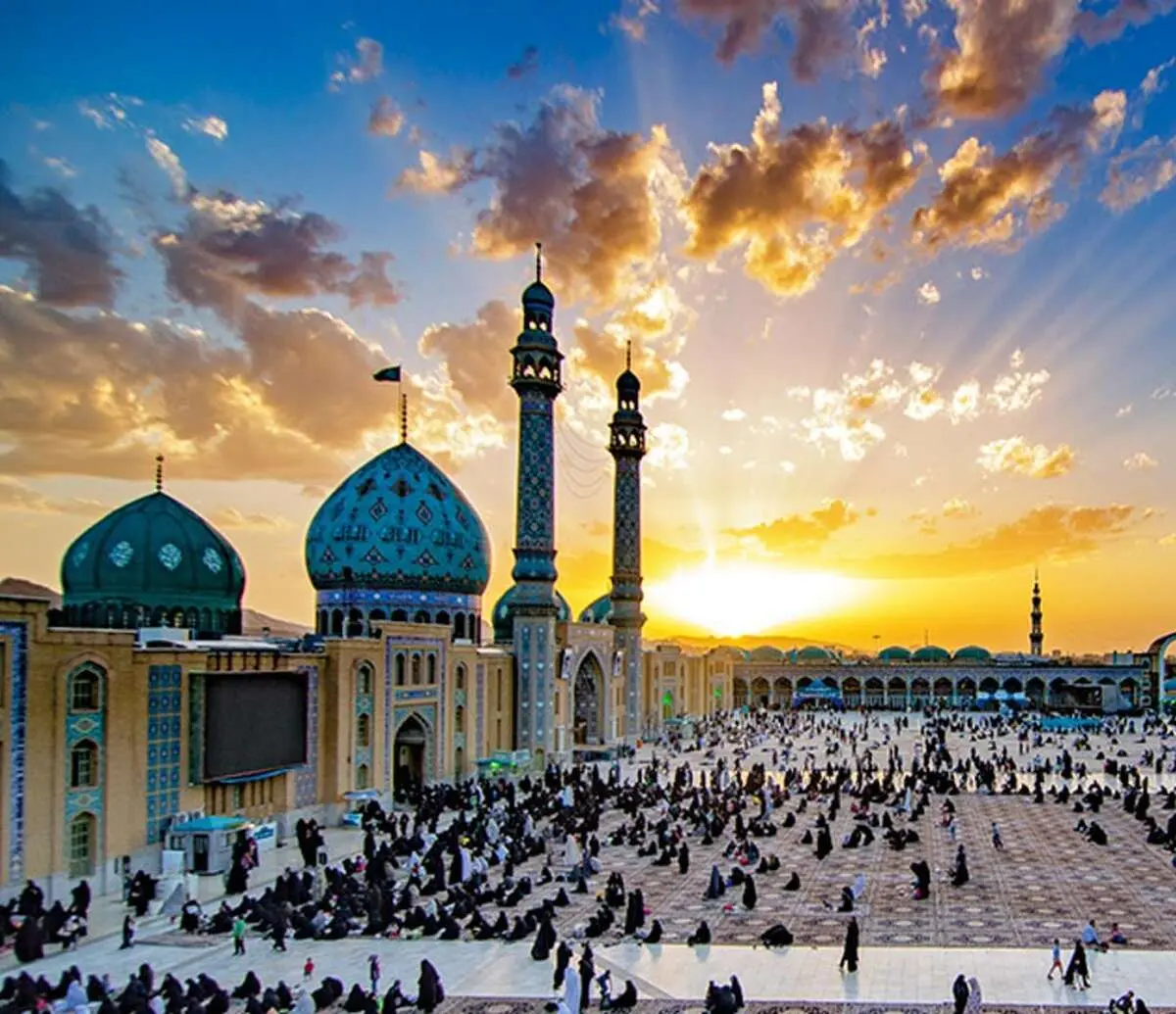 برنامه های ویژه شب و روز نیمه شعبان در مسجد مقدس جمکران 