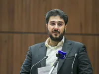 پاسداری از خون شهدا را در سنگر تولید ادامه می‌دهیم
