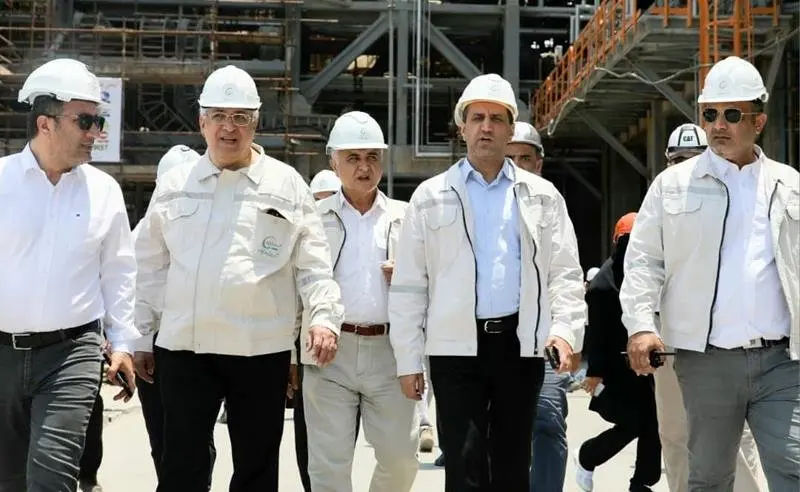 خلیلی: به دنبال راه‌اندازی سریع، ایمن و اقتصادی پروژه صدف خلیج‌فارس هستیم