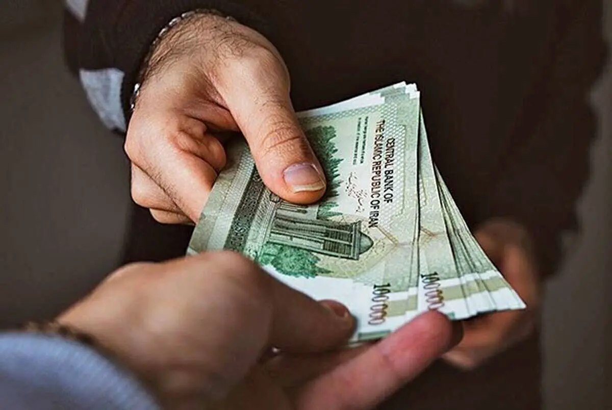 چرا حقوق کارمندان دولت با هم فرق دارد؟ + جزئیات یک گزارش مهم