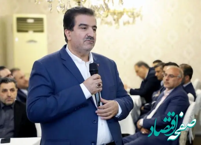 استفاده از تمامی ابزارها و ظرفیت‌های بانک رفاه کارگران به منظور تحقق اهداف شعار سال ۱۴۰۴