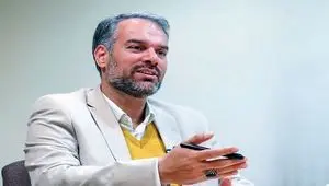تیکه سنگین رشیدی کوچی به رسایی/ دعا کن مشکل مجاری ادرار پیدا نکنی! + عکس
