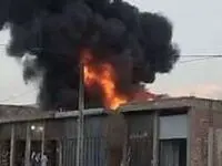 حمله افراد مسلح به کارخانه ایران‌کولا در ایرانشهر؛ جزئیات آتش‌سوزی در شهرک صنعتی