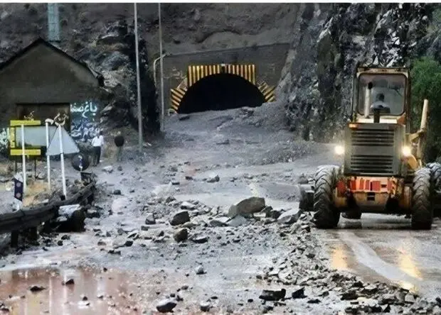 هشدار پلیس راه مازندران: محورهای کوهستانی در معرض ریزش سنگ