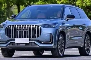 قیمت جدید خودروهای لوکانو L7 و L8 اعلام شد