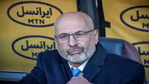 سرمربی استقلال در پاسخ به حواشی و مشکلات تیم: می‌مانم و کم نمی‌آورم