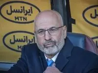 سرمربی استقلال در پاسخ به حواشی و مشکلات تیم: می‌مانم و کم نمی‌آورم