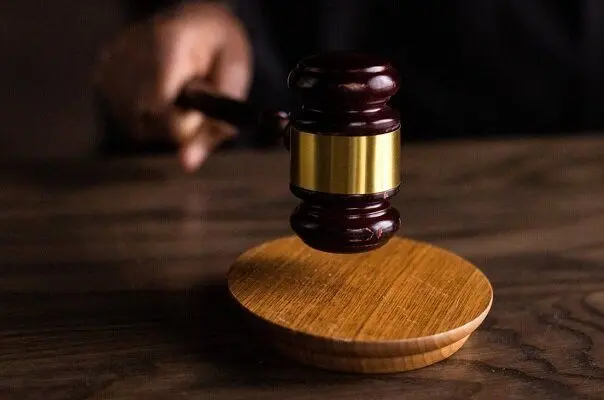 شکایت زن باردار کرجی از رژیم صهیونیستی پس از سقط جنین بر اثر حمله پهپادی