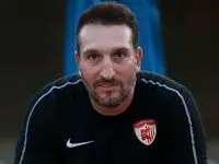 توضیحات ادموند بزیک درمورد دعوا درگیری تیم های پایه 