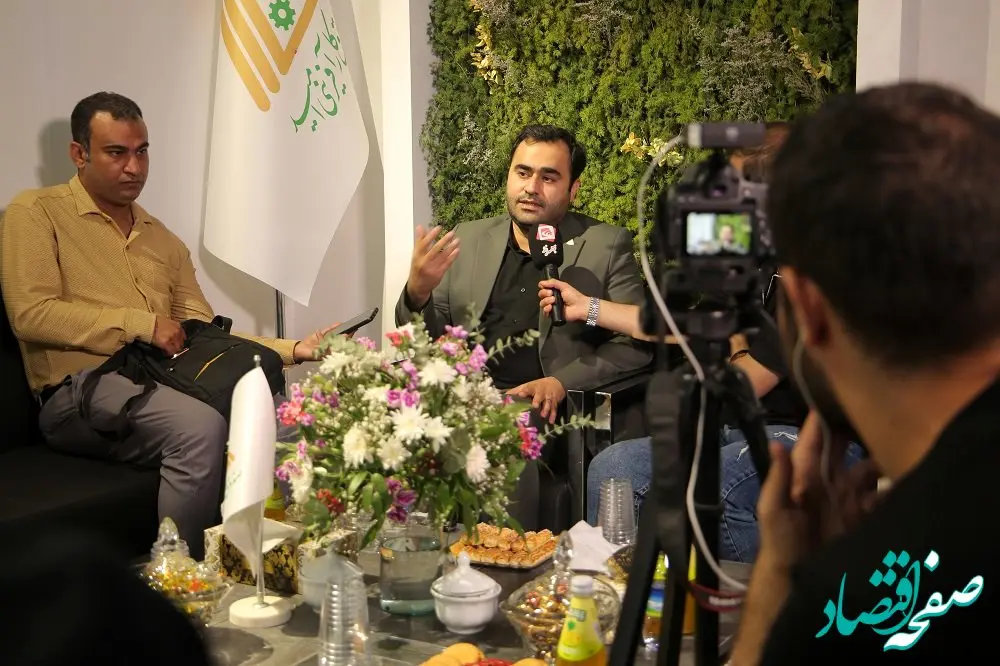 پرداخت غیرحضوری بیش از یک میلیون فقره تسهیلات در سه سال گذشته/ اتصال دانش بنیان ها با مشاغل خرد و روستایی / یکپارچه سازی سامانه های دولتی و خصوصی در بخش اشتغال همچون سامانه تبصره ۱۸