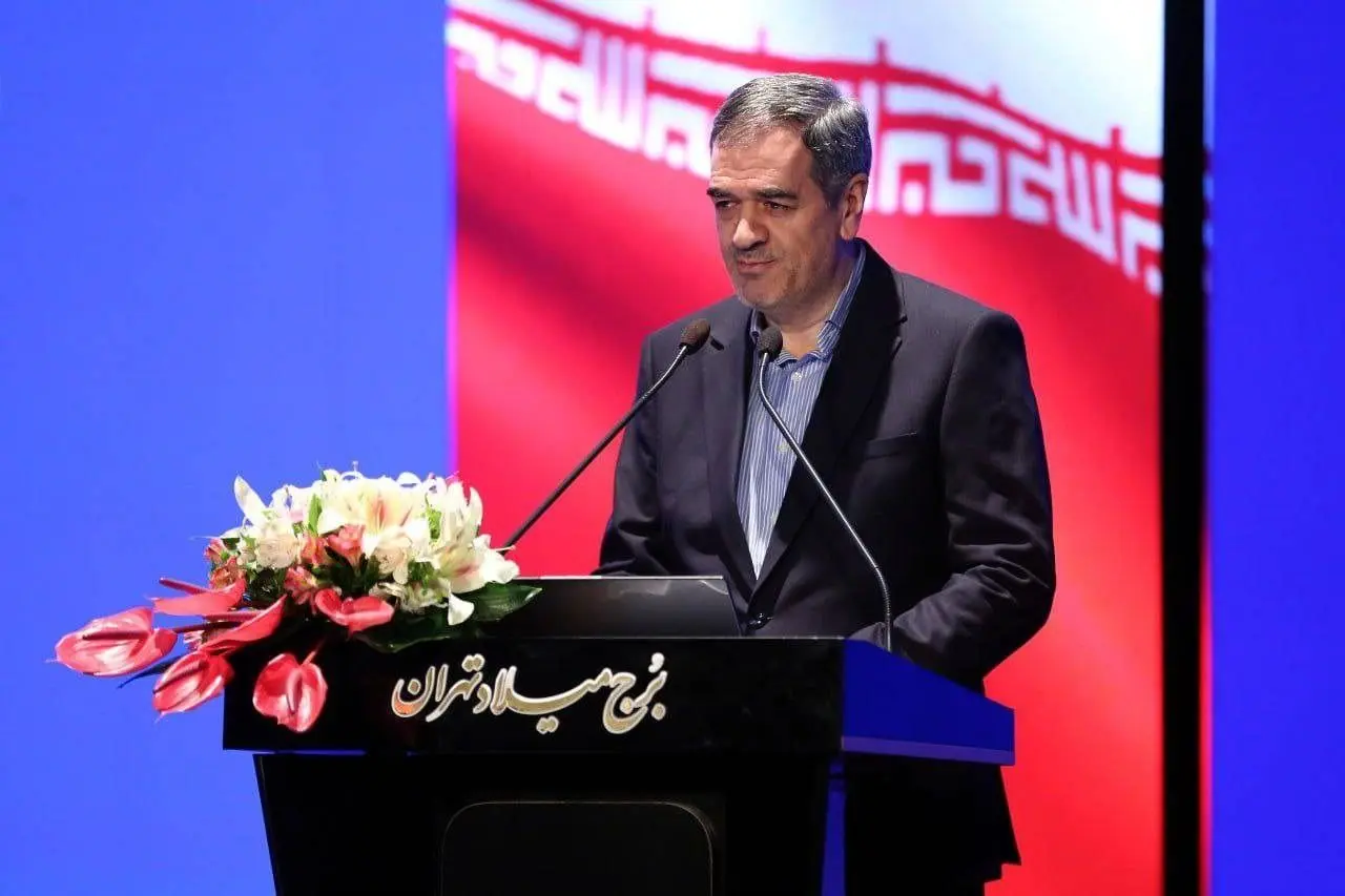 رئیس کل بیمه مرکزی در همایش بیمه و توسعه: دولت برای رفع چالش های بیمه وارد میدان شود