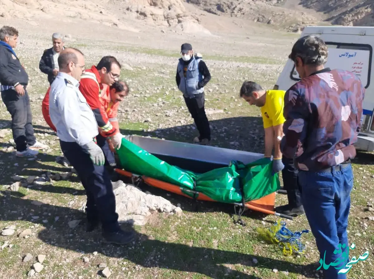 کشف پیکر دو غرق شده در سد بوطاهری هندیجان پس از عملیات نفس‌گیر امدادگران هلال‌احمر