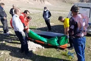 کشف پیکر دو غرق شده در سد بوطاهری هندیجان پس از عملیات نفس‌گیر امدادگران هلال‌احمر
