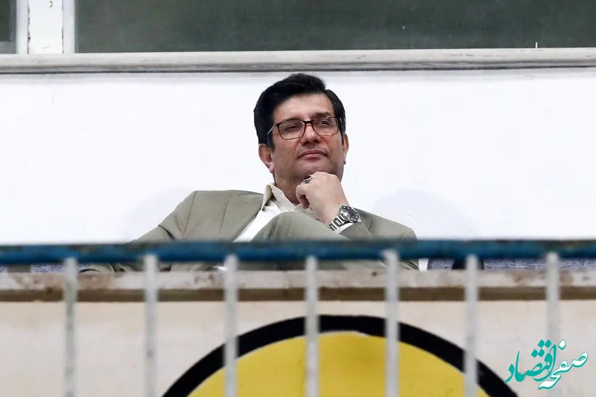 استقلال و سپاهان در آزادی برگزار می‌شود؟/نظر قطعی وزیر ورزش برای بازی در استادیوم آزادی 