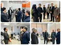 دکتر خورسندیان دربازدید از معاونت منابع انسانی بانک: با قدرت و سربلندی از این برهه زمانی حساس عبور می کنیم/ رسالت ما تداوم خدمت رسانی است