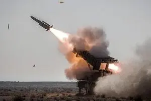 خبر فوری؛ پدافند هوایی در نهاوند فعال شد