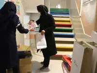 اهدای بیش از هزار بسته لوازم‌التحریر از سوی بانک کارآفرین به مدارس کم برخوردار