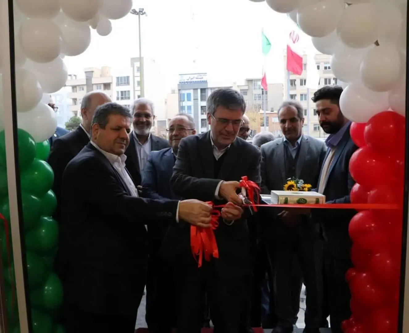 افتتاح ساختمان جدید شعبه فاطمی بیمه ایران به‌عنوان مجهزترین شعبه بیمه ای کشور