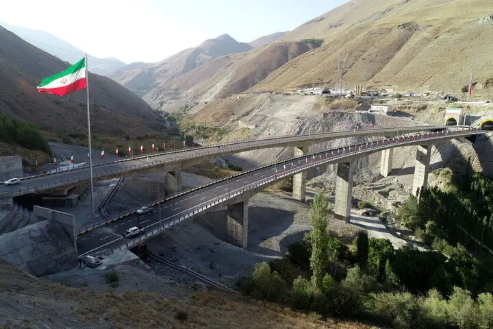 یک‌طرفه شدن اضطراری محورهای شمال؛ ترافیک سنگین در کمین مسافران تهران - شمال