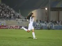 انتقال جذاب به پرسپولیس؛ ستاره جوان لیگ در آستانه سرخ‌پوش شدن/پرسپولیس این بازیکن را از استقلال هایجک کرد