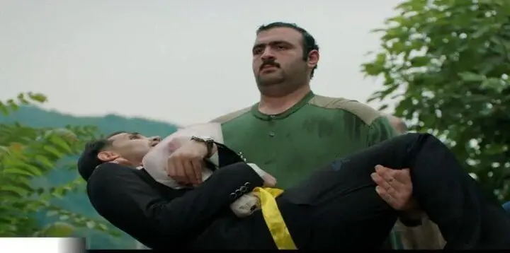 دلیل تغییر دادن بازیگر نقش بهروز فریبا در فصل ۷ سریال پایتخت چه بود؟