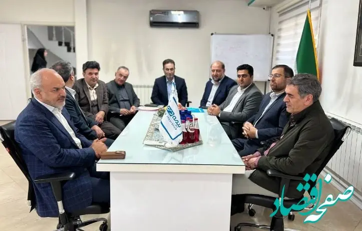 بازدید سرزده رئیس کل بیمه مرکزی از مدیریت بیمه دی مازندران همزمان با معارفه مدیر استان