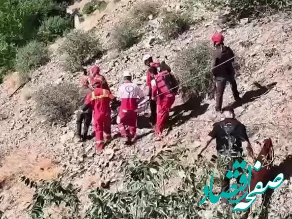 نجات معجزه‌آسا زن باردار سقوط کرده از ارتفاع ۱۵۰ متری در کن + جزئیات عملیات
