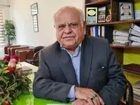 بحران در بیمارستان فیاض بخش؛ بازنشستگان برای درمان فرش می‌فروشند
