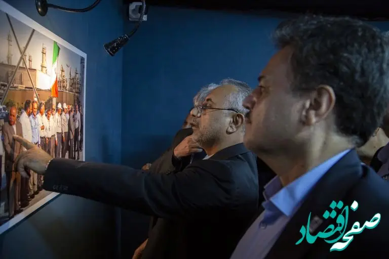 بر پایی نمایشگاه فیلم و عکس مستند در حاشیه برگزاری رویداد پنجاهمین سالروز تاسیس پتروشیمی بندر امام