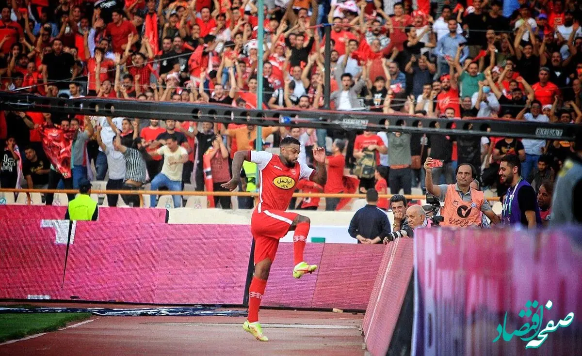 نقشه سِری یحیی برای تکرار قهرمانی سرخ پوش ها/ 
صدای پای یک مهاجم خارجی در پرسپولیس
