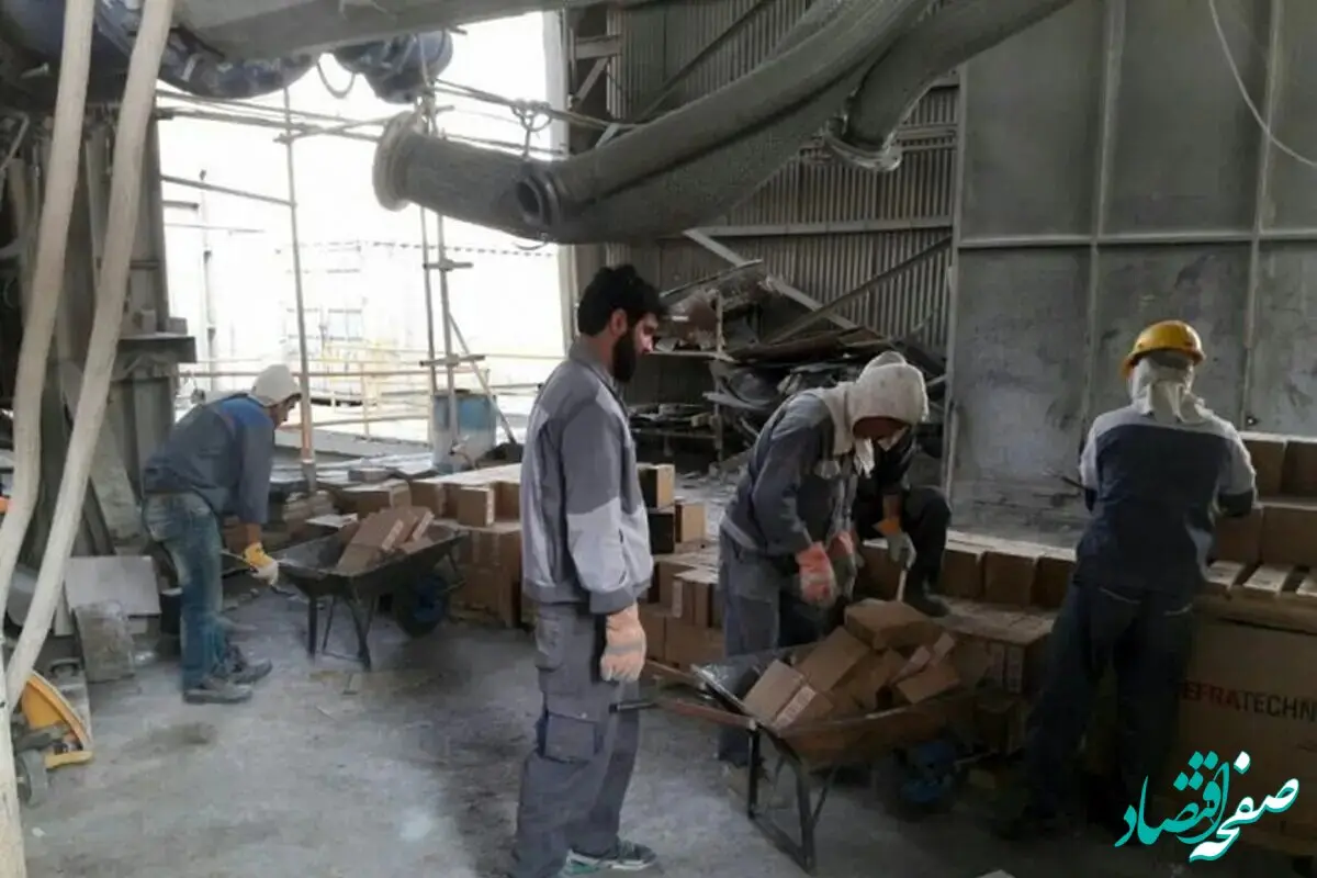 علت اعتراض کارگران سیمان کارون چه بود؟ 