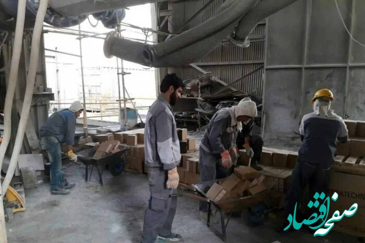 علت اعتراض کارگران سیمان کارون چه بود؟
