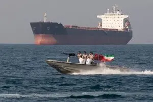 ترامپ: آمریکا در ازای دریافت ۲۰ درصد هزینه، از تنگه هرمز حفاظت می‌کند