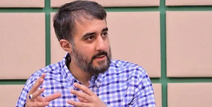 واکنش محمد حسین پویانفر به توییت علی کریمی
