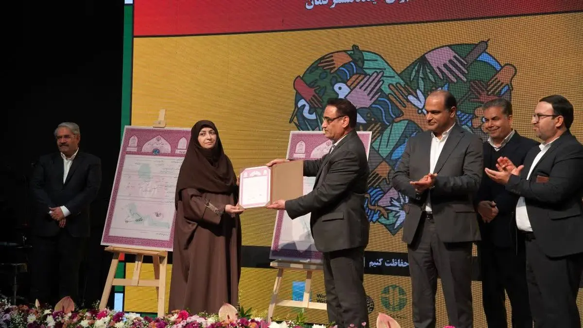 معضل «فلرسوزی» تنها با ورود بخش خصوصی حل می‌شود/ بزرگ‌ترین فلرسوزی دنیا را داریم