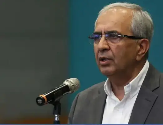 دستورالعمل‌های بانک مرکزی باید اصلاح شود/بازارهای خارجی در حال از دست رفتن هستند/فرصت‌های صادراتی در خطر است 
