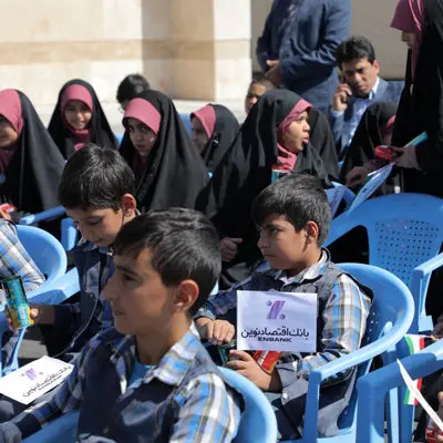 طنین مهرنوین به روستای فیضآباد ابرکوه رسید