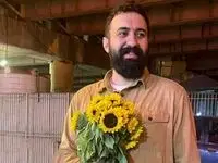 یراحی با قید قرار وثیقه از زندان آزاد شد + عکس بعد از آزادیش 