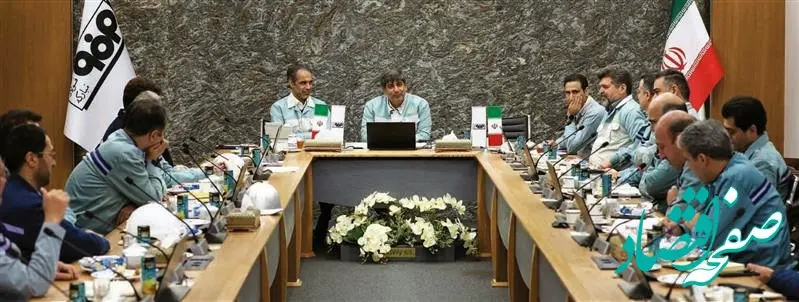 نشست مدیران و رؤسای ناحیه نورد سرد با مدیرعامل گروه فولاد مبارکه