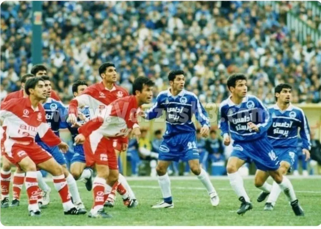 استقلالی ها؛به ما گفتند به پرسپولیس گل نزنید!/پرسپولیسی ها؛اگر می توانستند میزدند