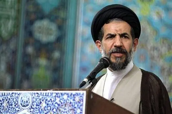  اجازه دخالت در امور تنگه هرمز را نمی دهیم
