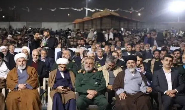 مدیرعامل وصندوق در مراسم اختتامیه دومین کنگره ملی ۲۴ ‌هزار شهید خوزستان حضور یافت

