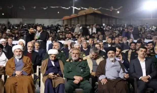 مدیرعامل وصندوق در مراسم اختتامیه دومین کنگره ملی ۲۴ ‌هزار شهید خوزستان حضور یافت

