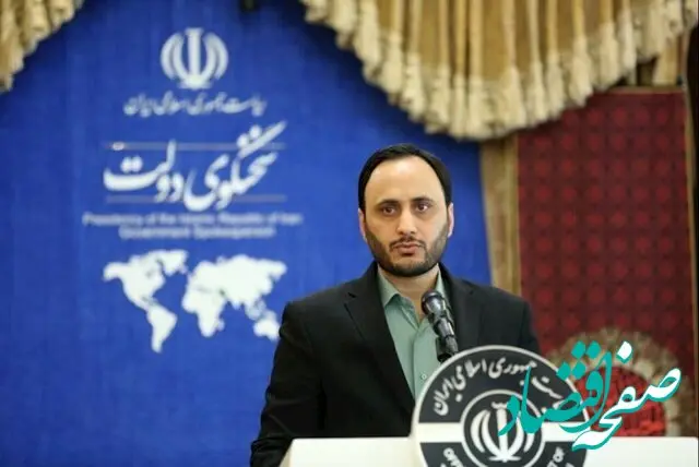 جنجال سخنگوی دولت /  بهادری جهرمی ؛ اینبار فرودگاه سقز " واقعی " افتتاح شد ، " نمایشی " نبود 